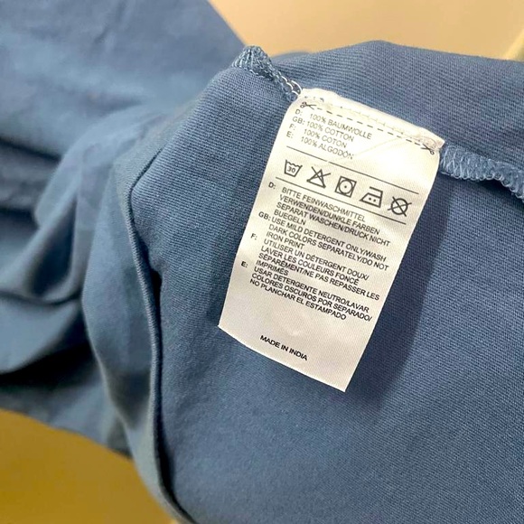 Adidas Pure cotton T-shirt . - Picture 4 of 4